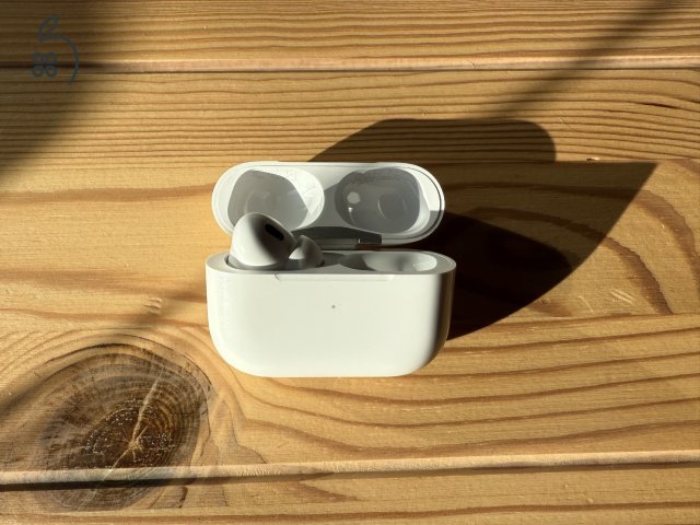 Airpods pro 2 tok és bal oldali fülhallgató