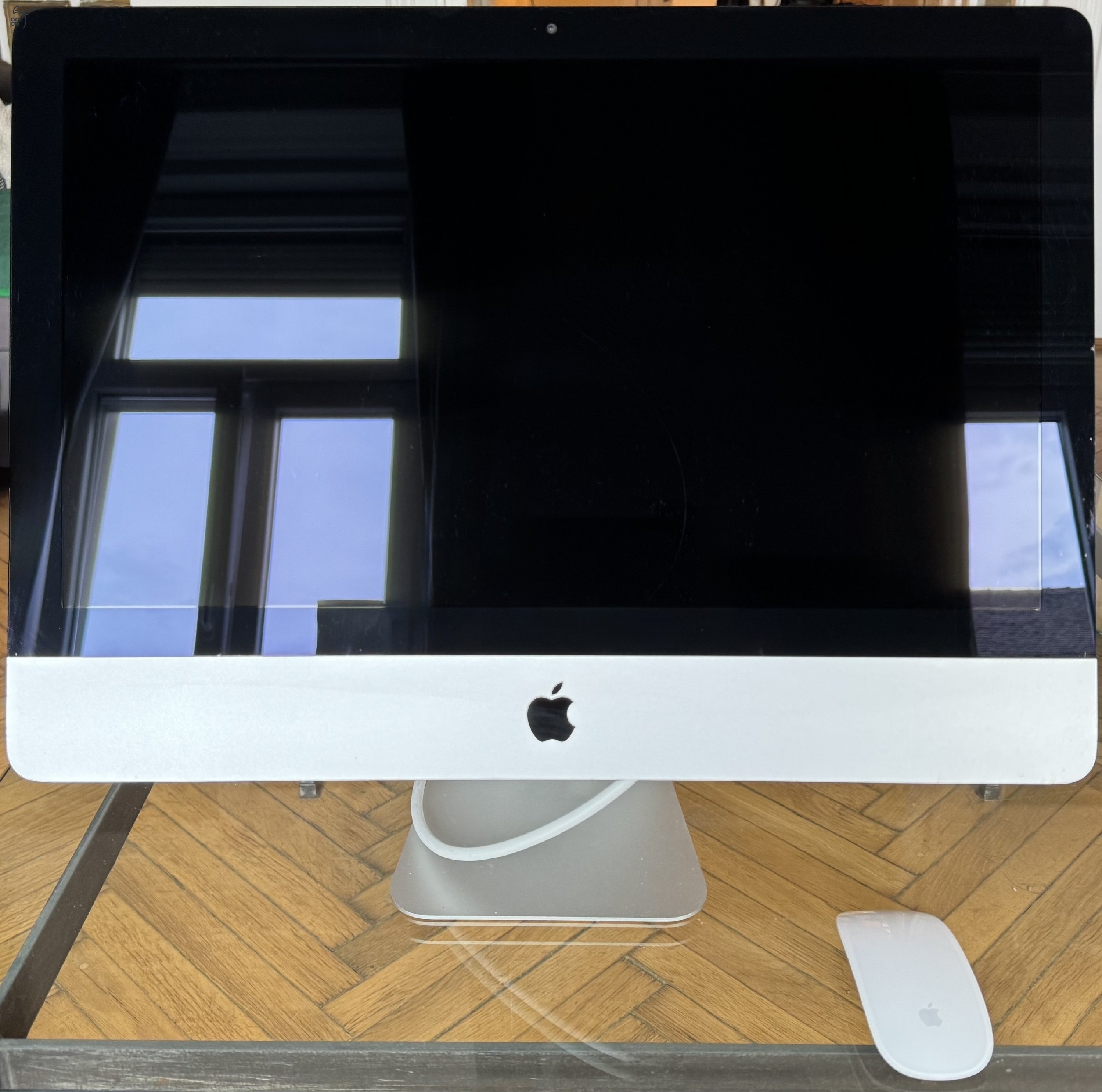 Apple iMac 21,5” 2.9GHZ i5  8GB, 500GB SSD frissítés