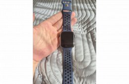 Apple Watch Series 5 44mm space gray