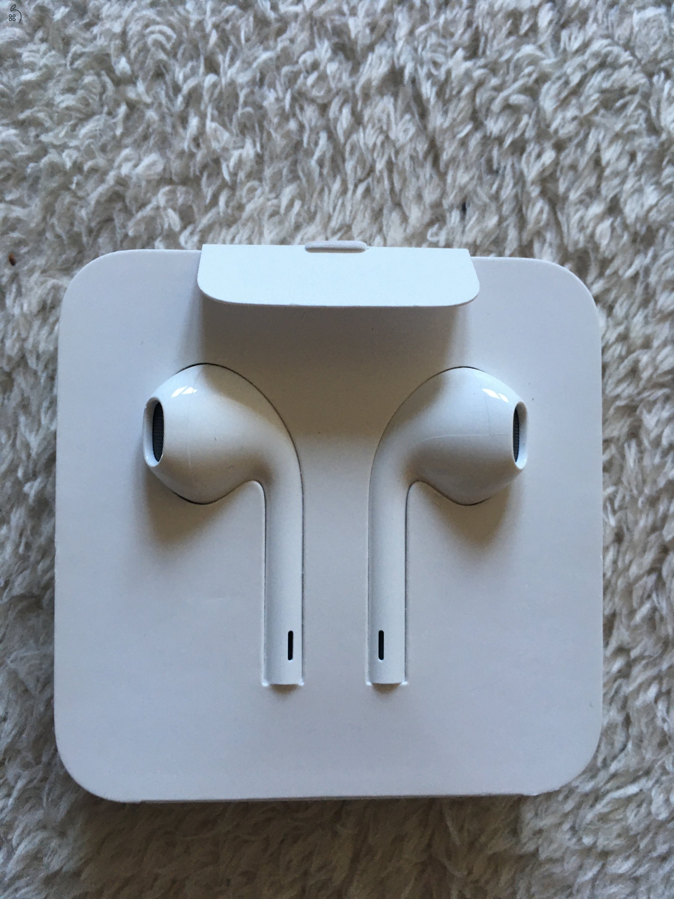 Új Bontatlan - Apple Gyári Earpods Headset - Lightning csatlakozóval