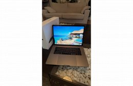 MacBook Pro 15” i9/32GB/ 1TB SSD/ 8C/ 2.4GHz/ Radeon Pro 560X Space Gray CTU Német billentyűzet