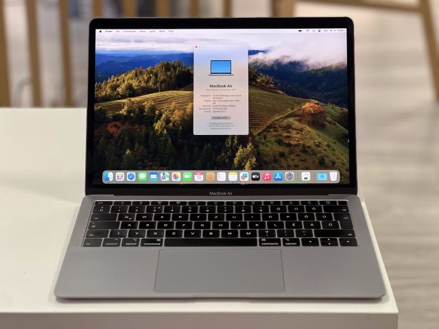 MacBook Air 2019 13 128GB 1 ÉV Garanciával Számlával