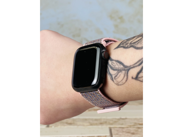 Apple Apple Watch Series 7  41mm Space Black Titanium 100% akku