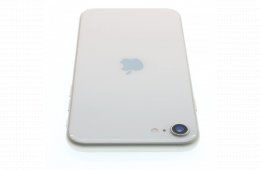 Apple iPhone SE (2022) 128 GB Starlight 100%