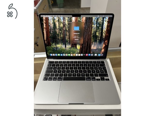 Apple Macbook Air M2 2022