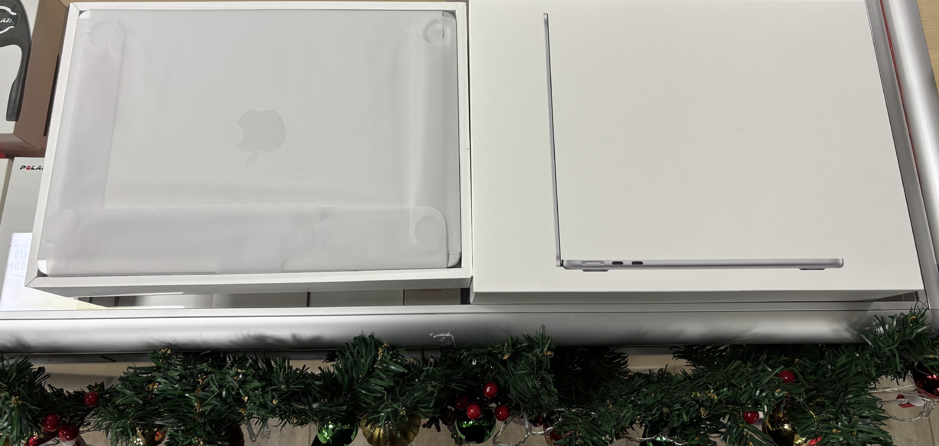 Apple Macbook Air M2 2022