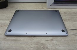 Apple Retina Macbook Pro 13 M1 - 2020 - Használt, karcmentes