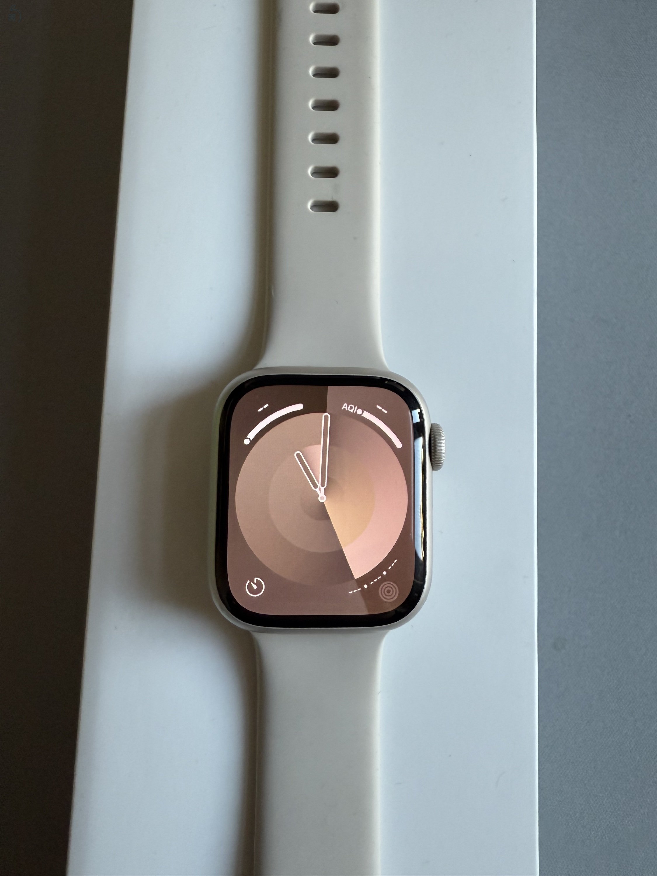 Apple Watch Series 7 - 41mm - Wifi - szép állapotú használt