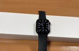 Apple Watch S8 karcmentes, 97% akksi, 2025.11.10-ig gyári garanciával