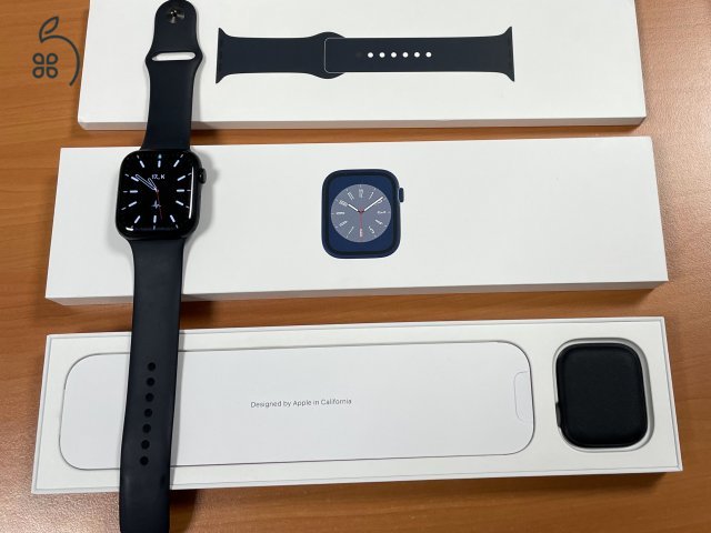 Apple Watch S8 karcmentes, 97% akksi, 2025.11.10-ig gyári garanciával