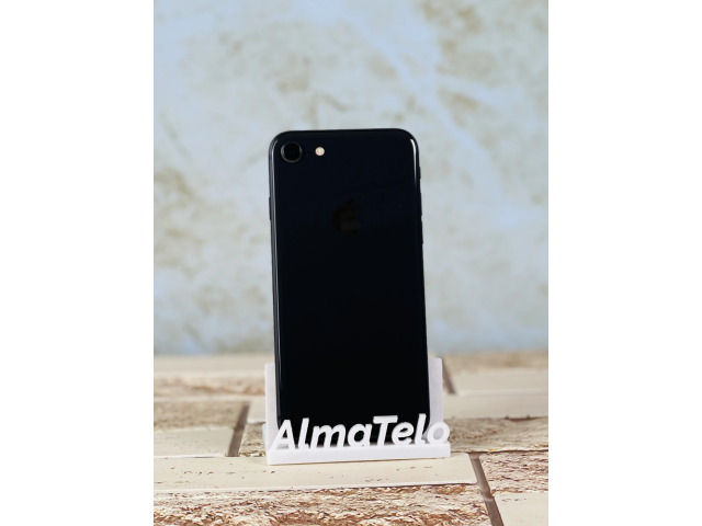 Apple iPhone 8 64 GB Black - 96% akku