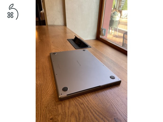 Eladó MacBook Pro M1 16”!!