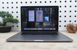 Apple Retina Macbook Pro 15 - 2018 - Használt, megkímélt állapot