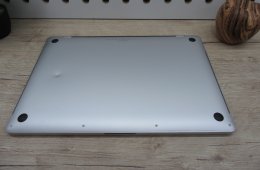 Apple Macbook Pro 15 - 2018 - Használt, megkímélt