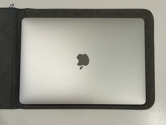 Apple Macbook Air M1 256GB SSD 8GB RAM, Ezüst