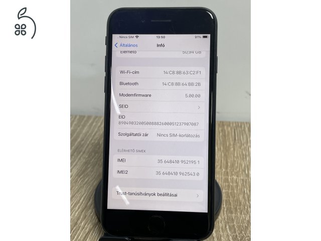 Iphone Se 2020 64GB fekete, független, magas akkuállapotok