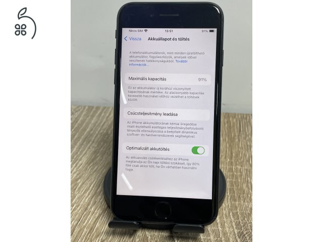 Iphone Se 2020 64GB fekete, független, magas akkuállapotok