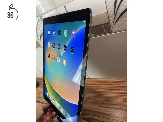 Ipad Pro 9.7 Wi-Fi+Cellular 32GB Space Gray, üzletből, garanciával