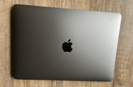 Apple MacBook Pro Retina 13