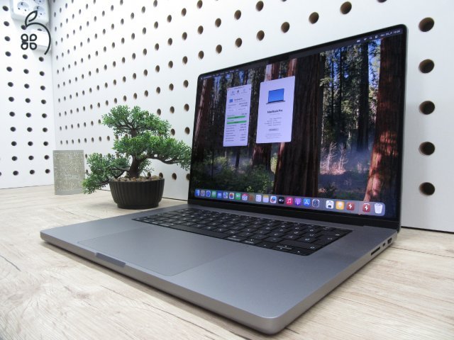 Apple Retina Macbook 16 M1 Pro - 2021 - Használt, szép állapot