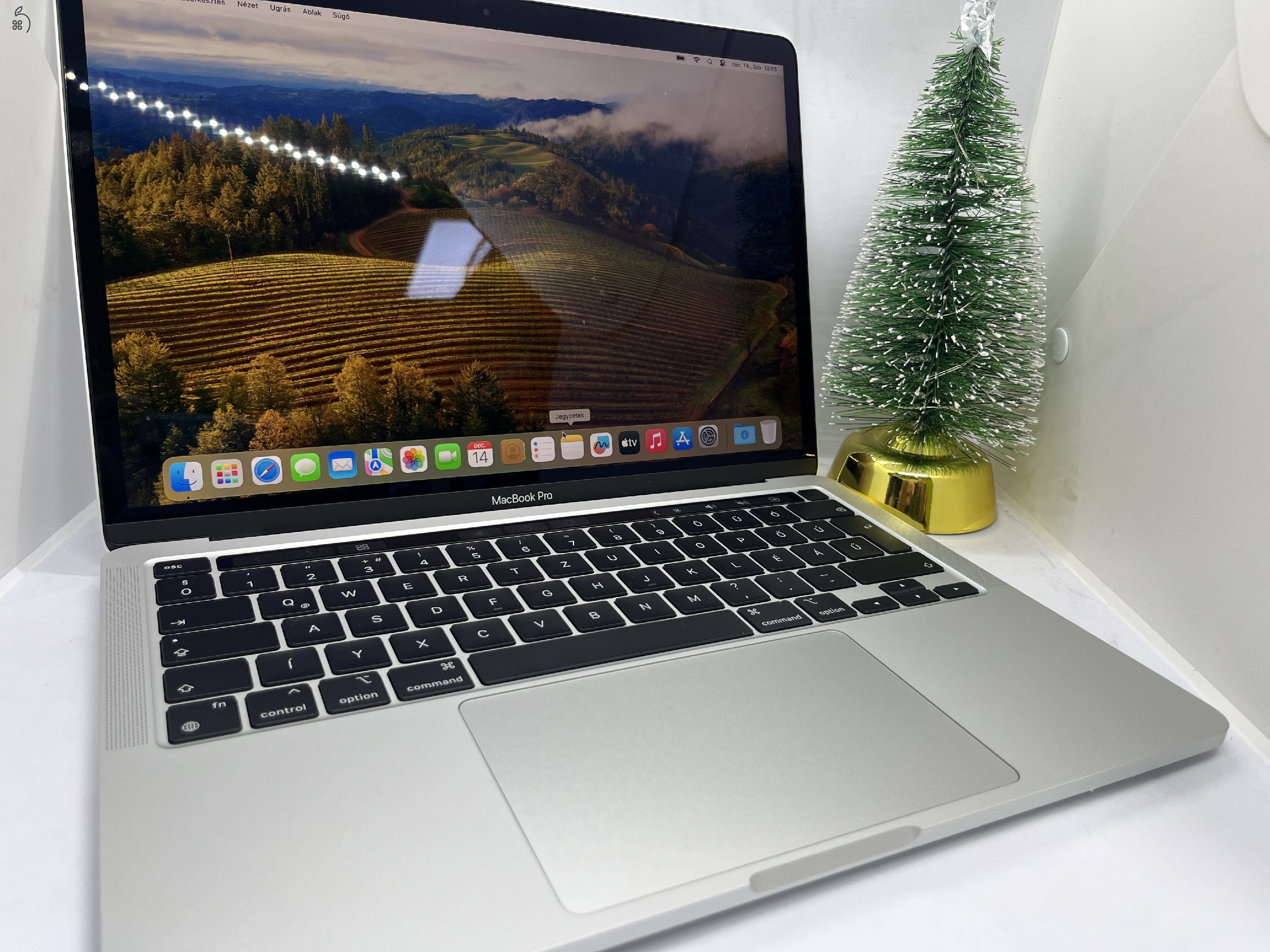 Apple Macbook M1 13