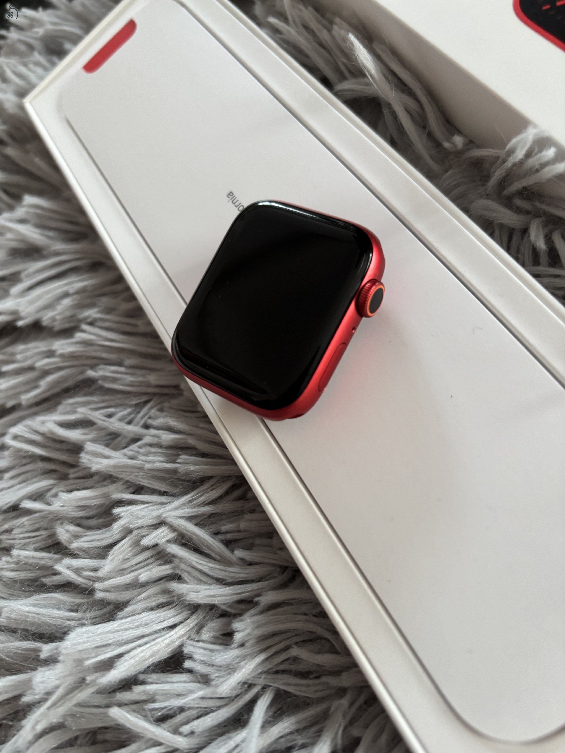 Apple watch series 6 product red