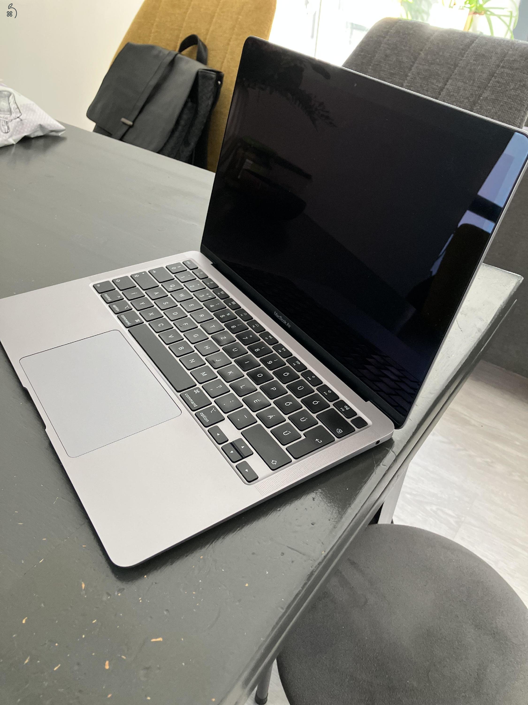 MacBook Air (2020) retina 1,1GHz, Intel i3