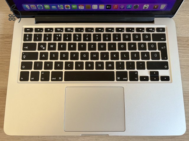 Apple Macbook Pro 13” 2015 retina 8/256 Gb