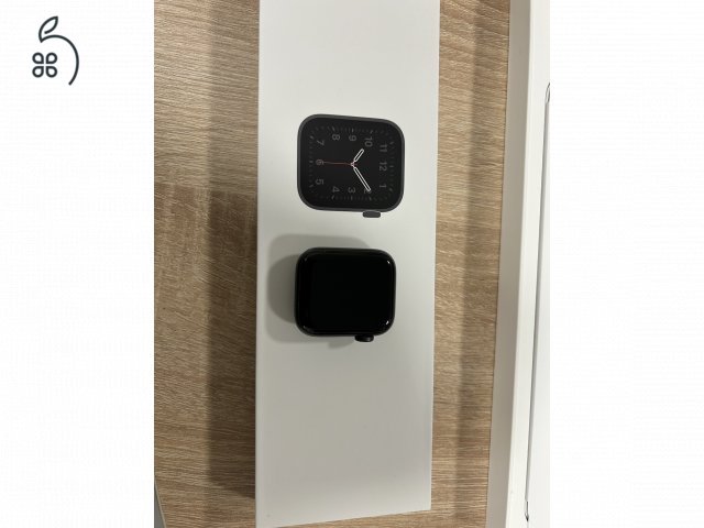 Apple Watch SE 40 mm Space Gray