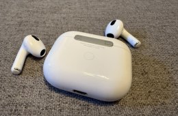 AirPods (3rd generation)