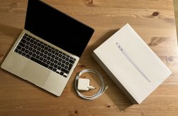 Macbook Air 13” M1 256GB SSD 8GB RAM