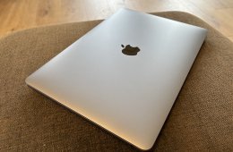 Eladó megkímélt MacBook Pro 