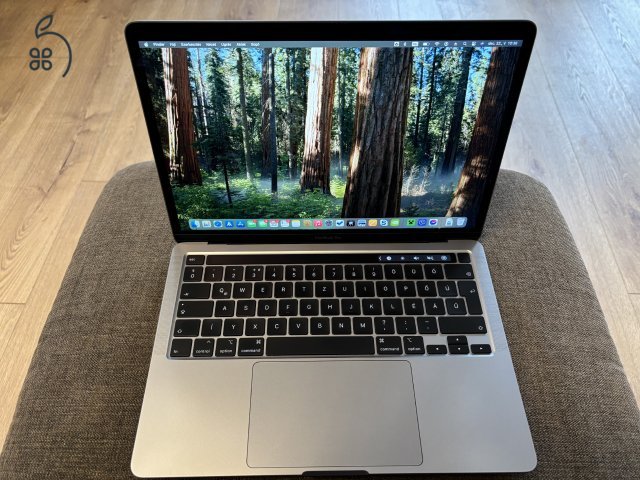 Eladó megkímélt MacBook Pro 