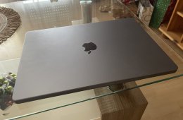 Macbook pro M1 16