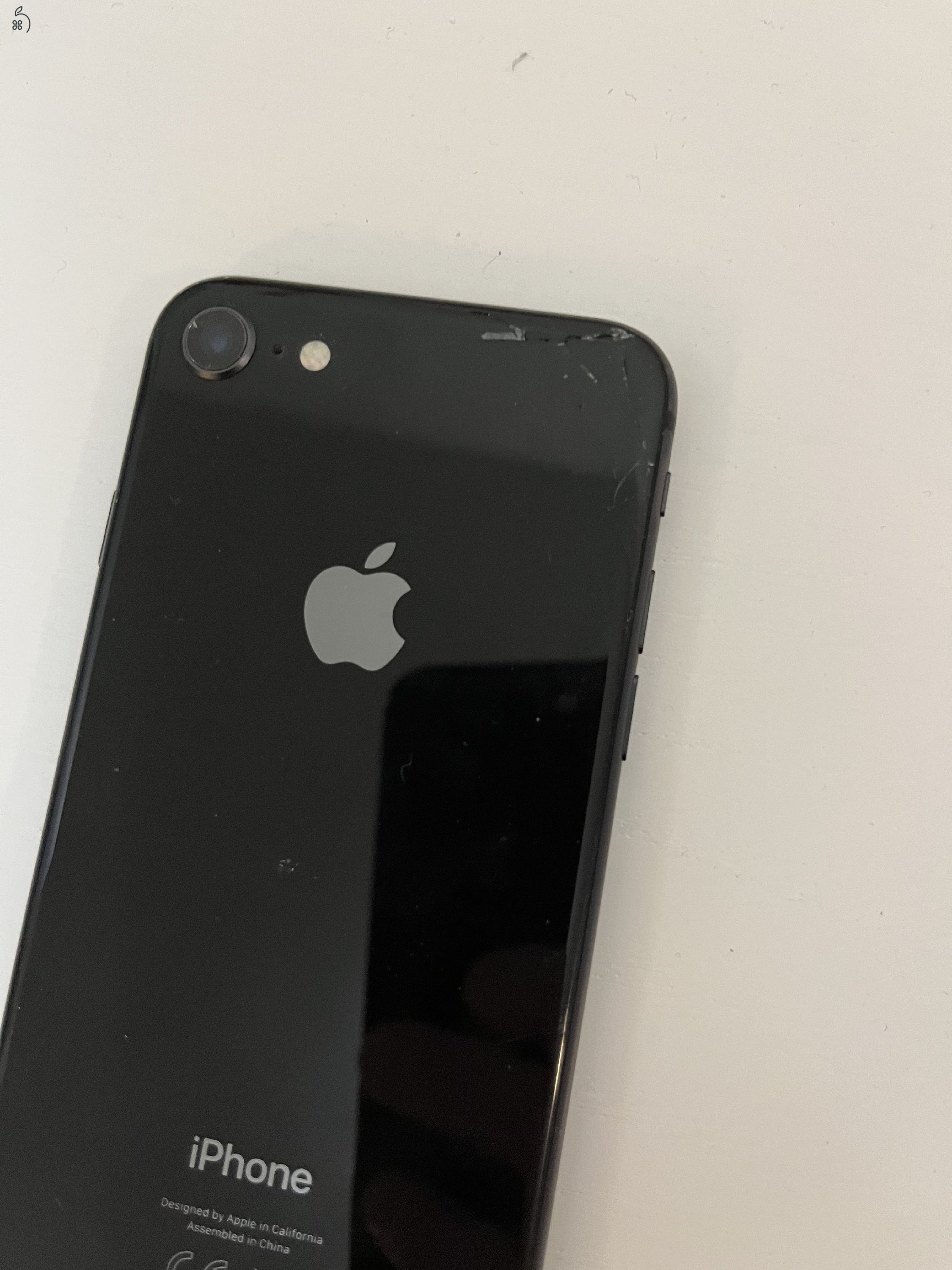 iPhone 8  256 GB független fekete