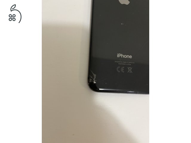 iPhone 8  256 GB független fekete