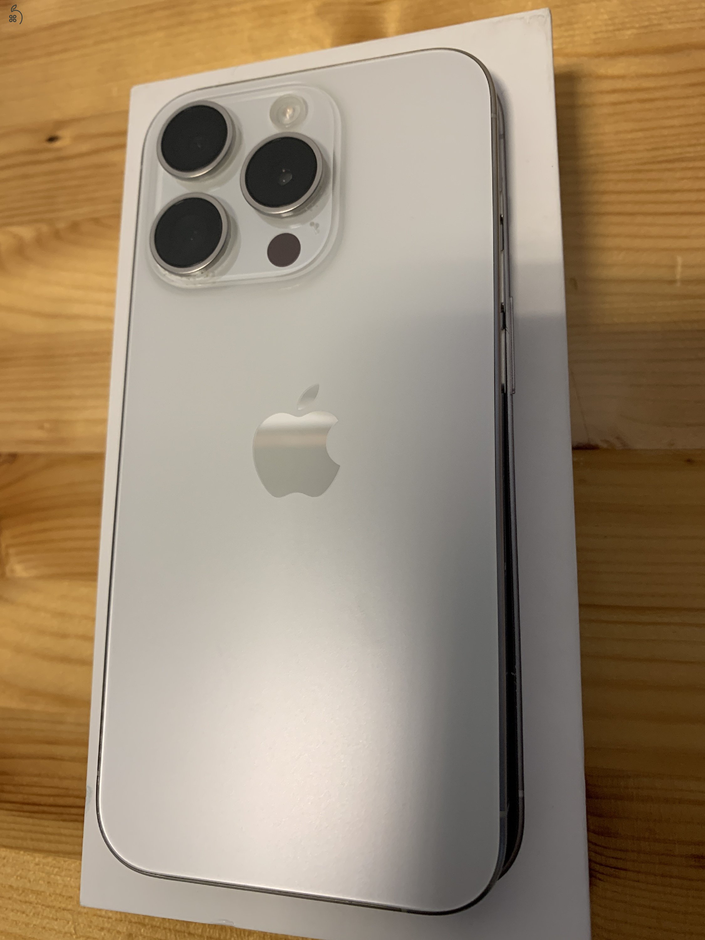 iPhone 15 Pro White Titanium 128GB független, szép állpotú