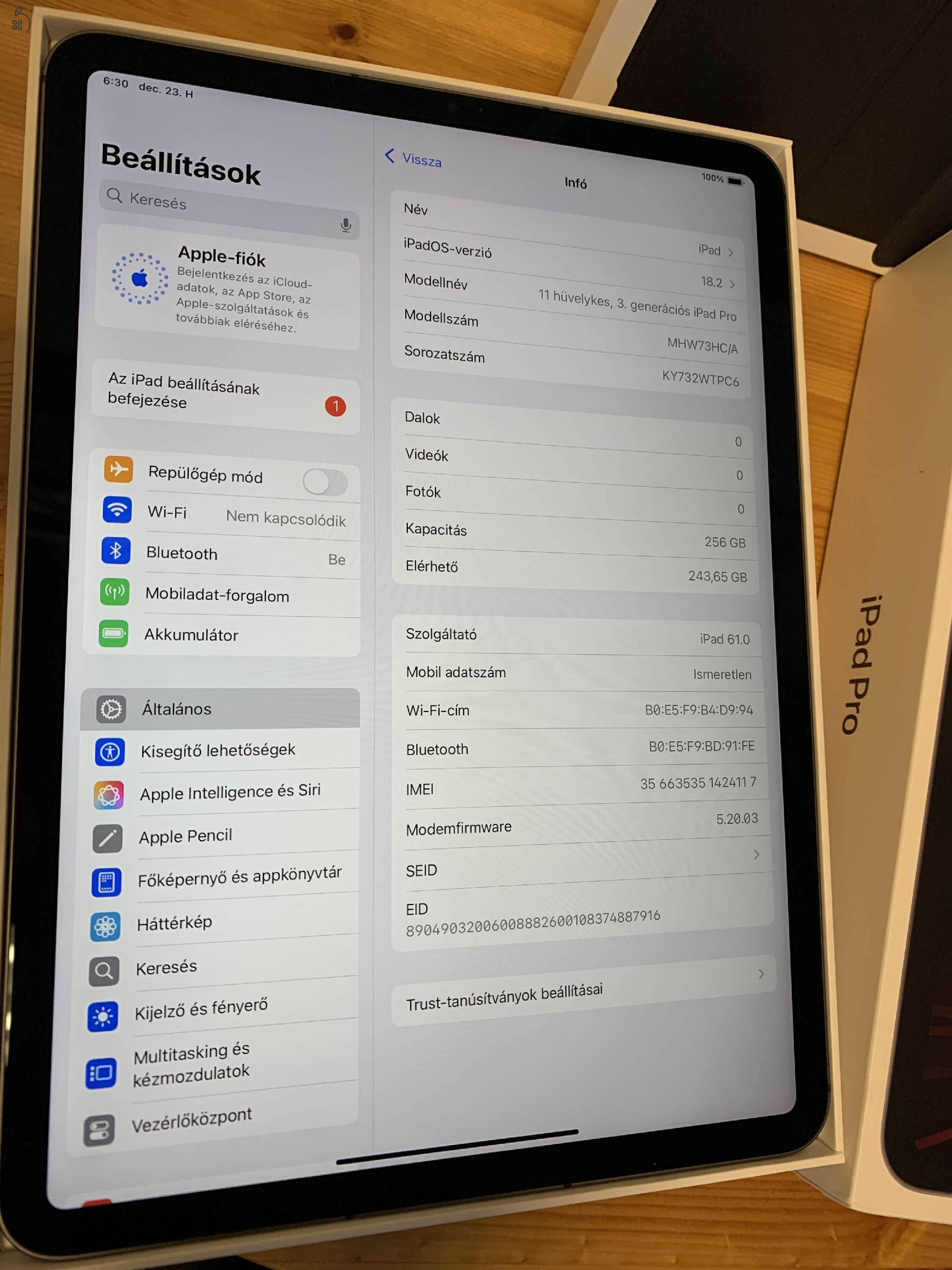 Apple iPad Pro 11, 3. gen. 2021 M1 SIM kártyás 256GB szép állapotú