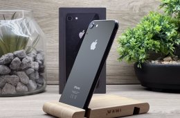 iPhone 8 Space Gray 64GB 1 ÉV Garanciával Számlával Aksi 100%