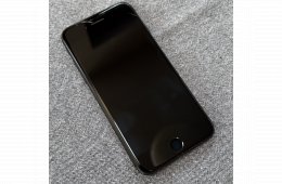 Törött iPhone 7