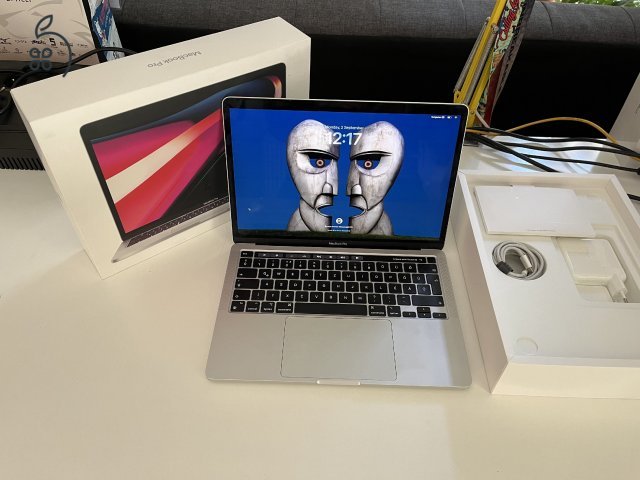 MacBook Pro 13' M1 16Gb 256Gb