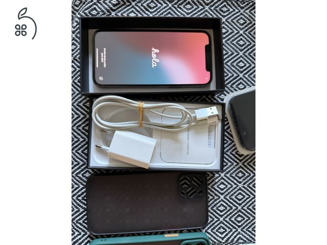 Iphone 12 Pro / 128 GB / Szürke / Megkímélt / Tokkal, töltővel, dobozában