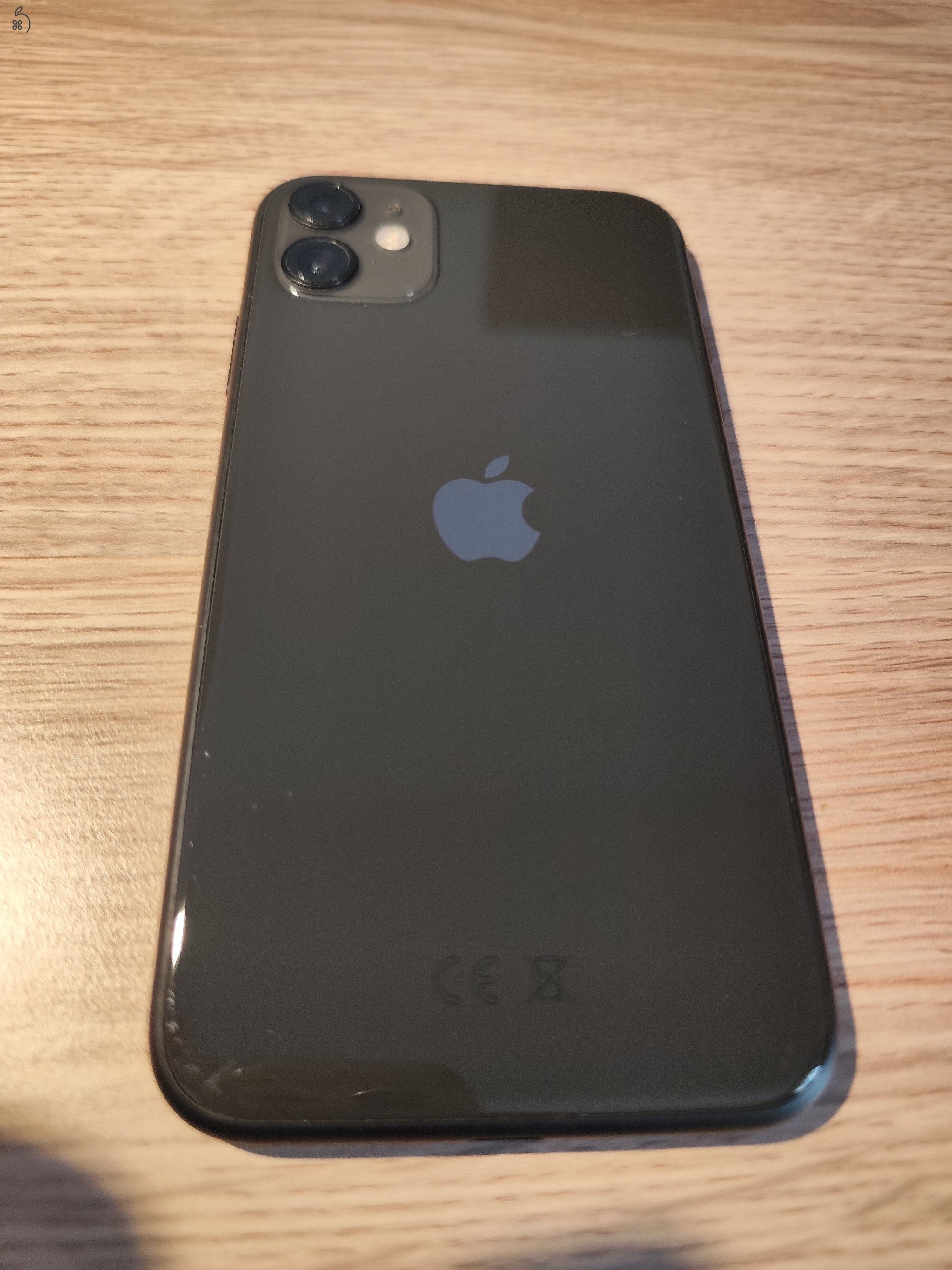 iPhone 11 64GB fekete