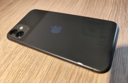 iPhone 11 64GB fekete