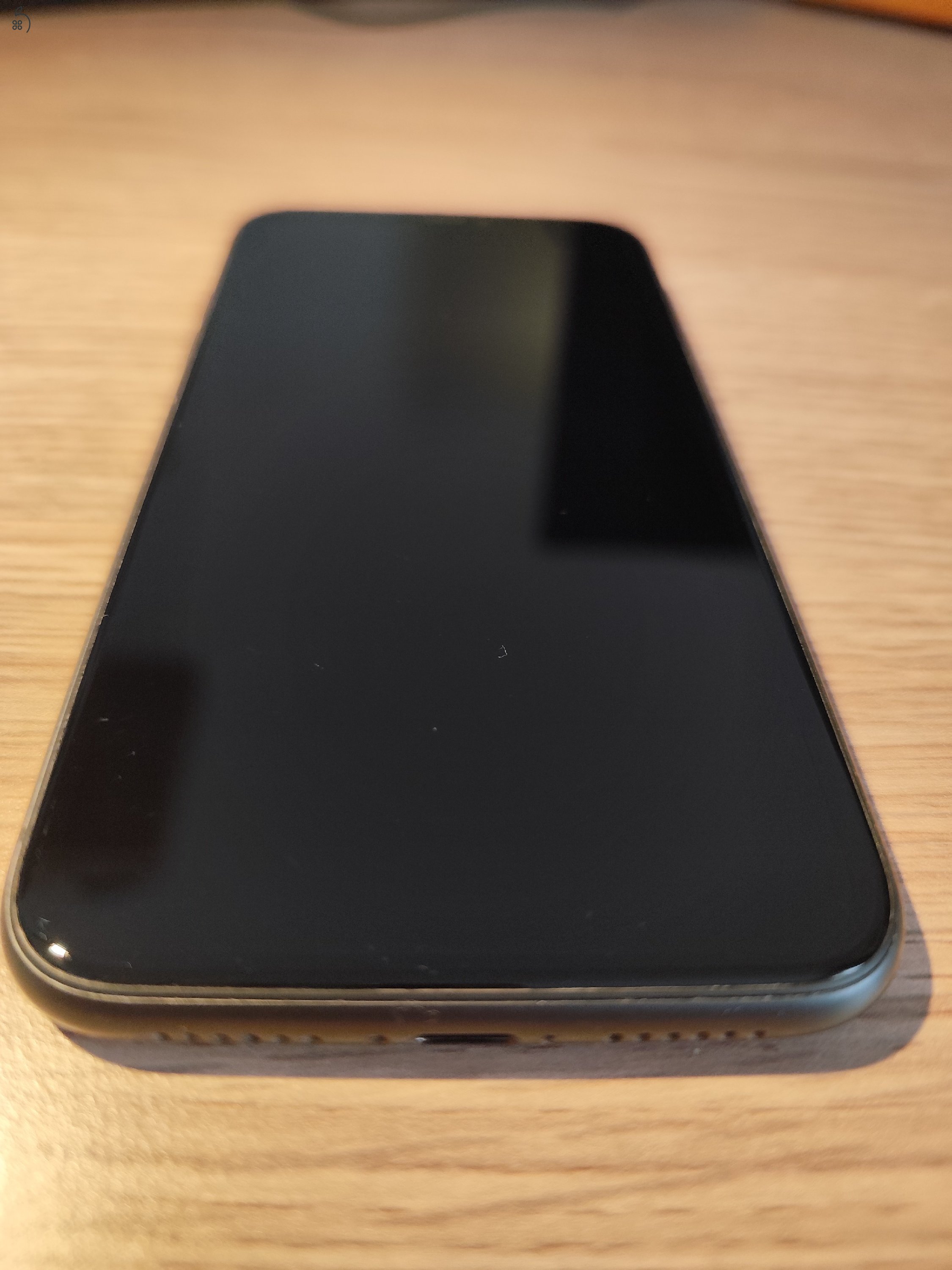 iPhone 11 64GB fekete