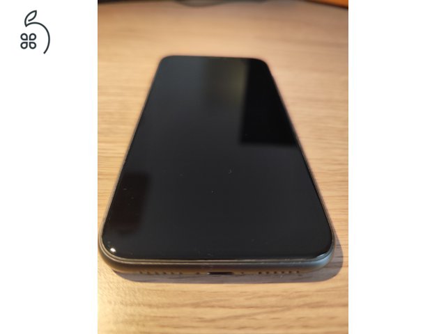 iPhone 11 64GB fekete