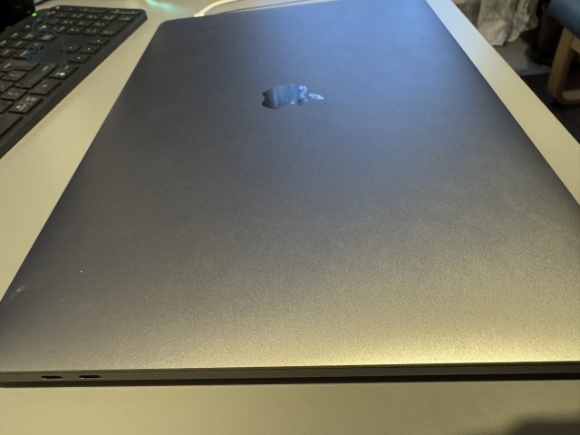 MacBook Pro 2019 