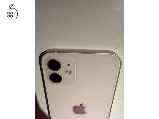 Eladó használt iPhone 12 64GB (2022)