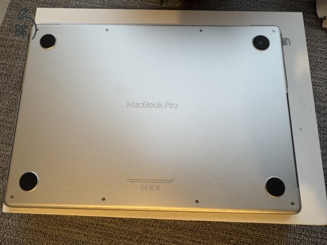 Szinte új Macbook Pro 14' Silver M1 Pro /16Gb ram/ 512Gb SSD