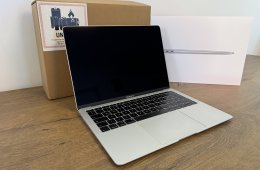 MacBook Air 13